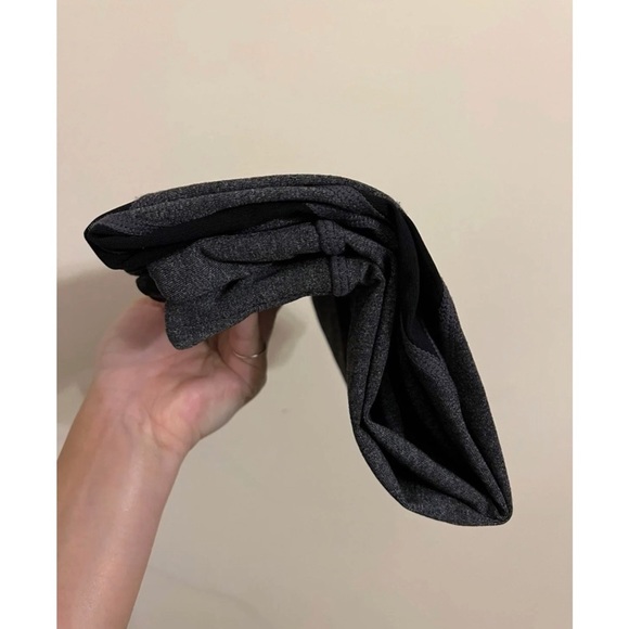 Leggings With Mesh Insets - Picture 7 of 7